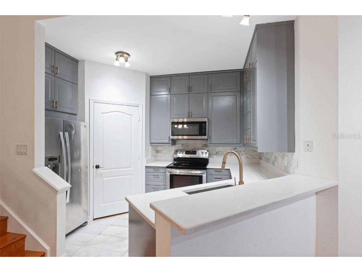 761 Mainsail Drive Tampa FL 33602 TB8428980 image15