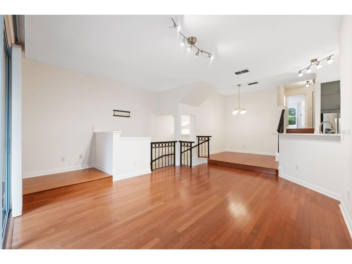 761 Mainsail Drive Tampa FL 33602 TB8428980 image8