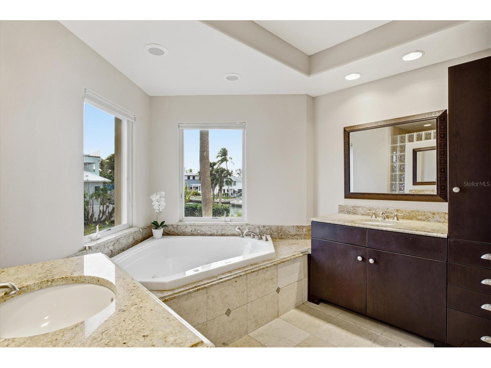 761 Norton Street Longboat Key FL 34228 A4677200 image26