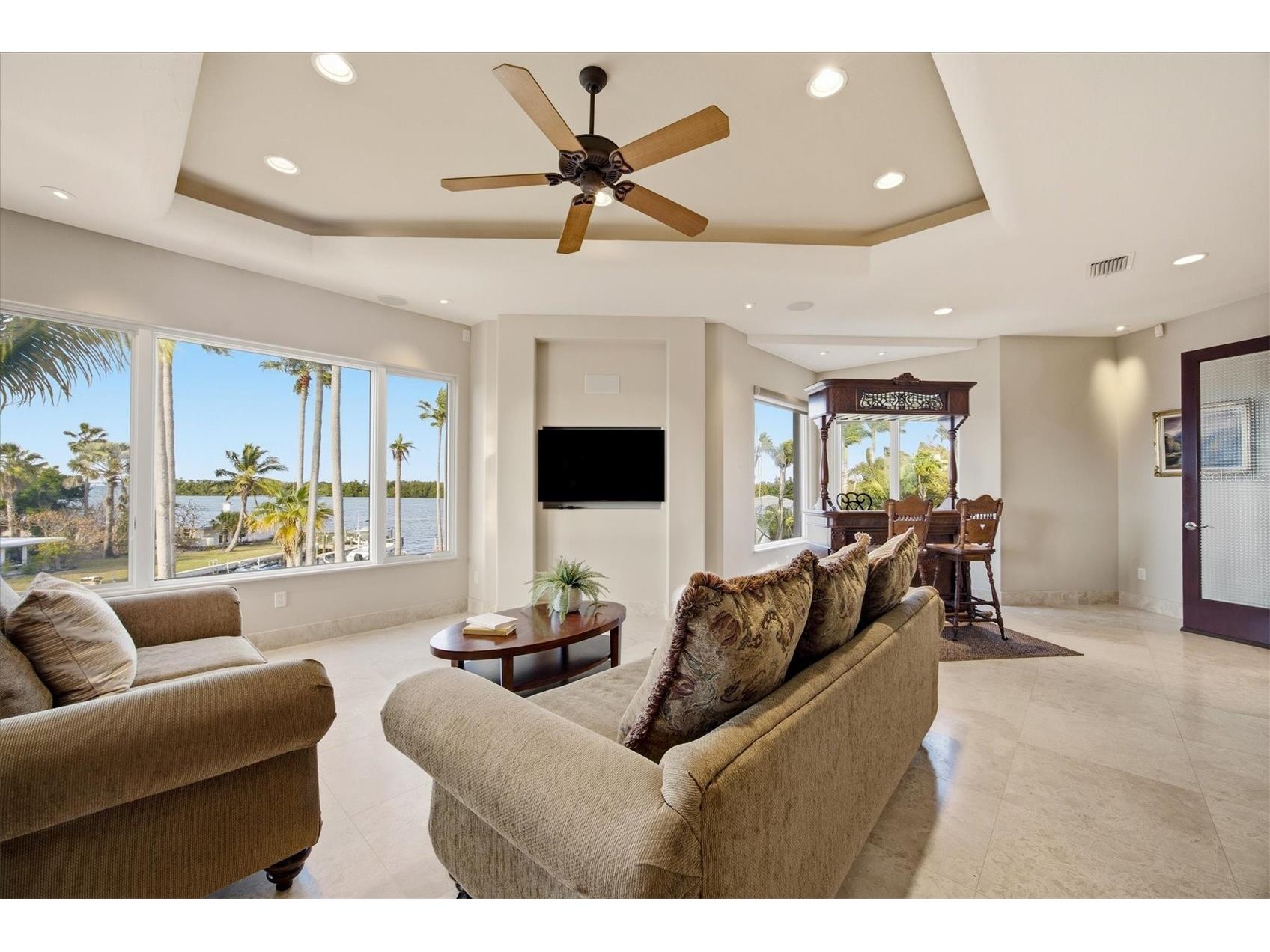 761 Norton Street Longboat Key FL 34228 A4677200 image34