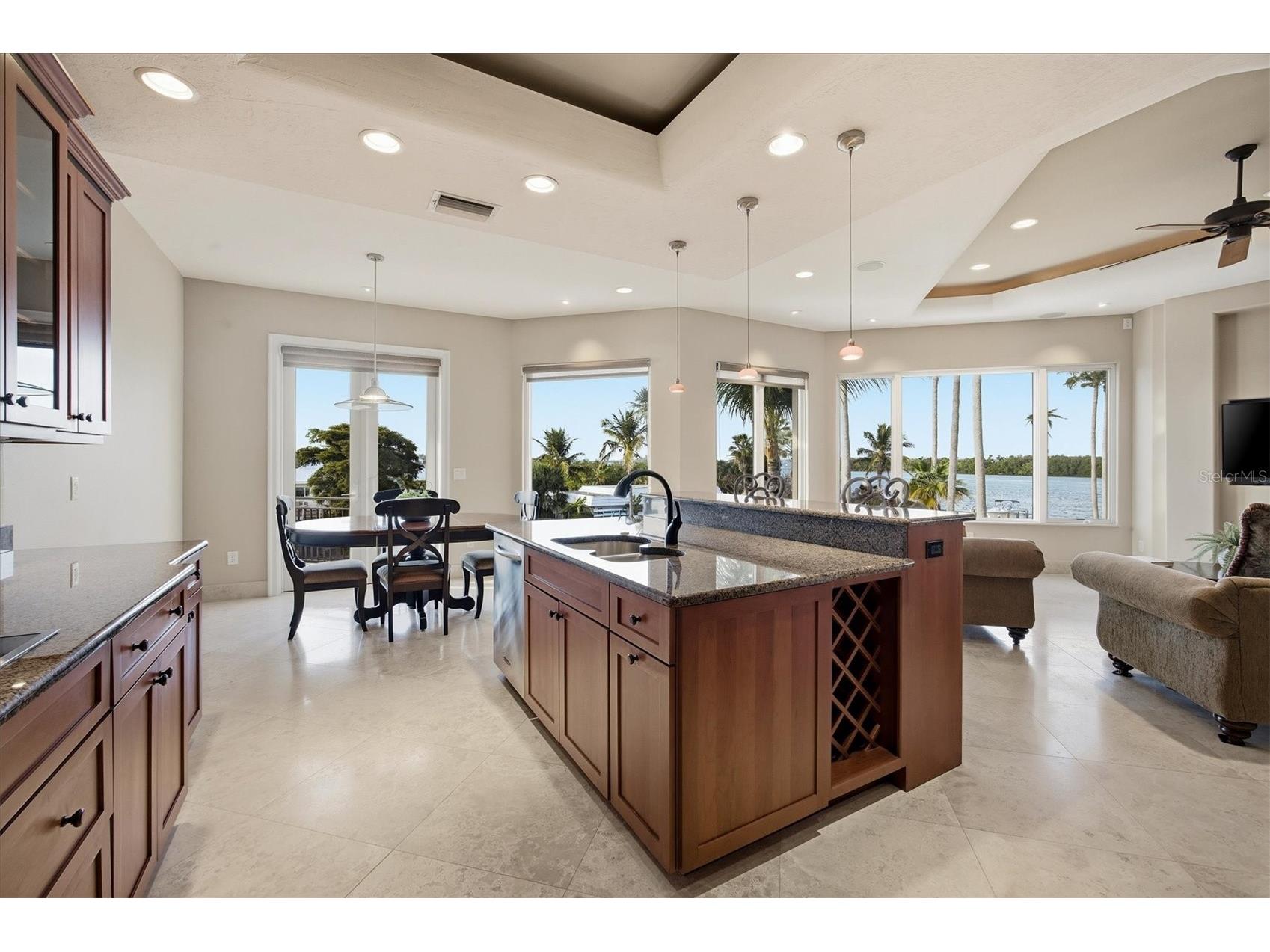 761 Norton Street Longboat Key FL 34228 A4677200 image41