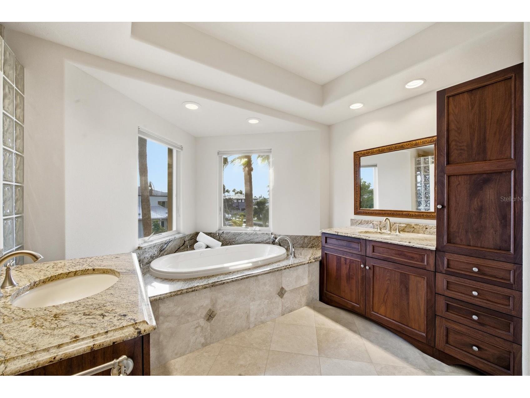 761 Norton Street Longboat Key FL 34228 A4677200 image45