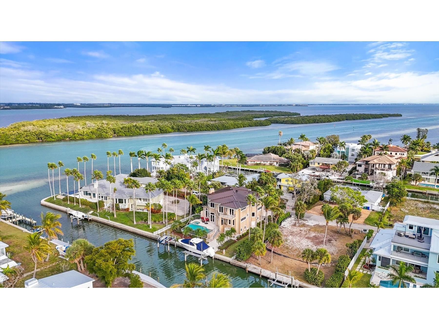 761 Norton Street Longboat Key FL 34228 A4677200 image66