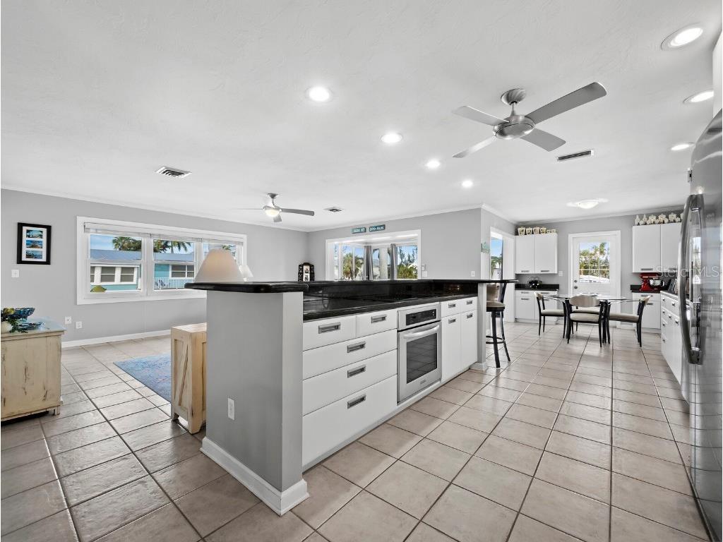 761 Tarawitt Drive Longboat Key FL 34228 - GULF OF MEXICO A4672164 image14
