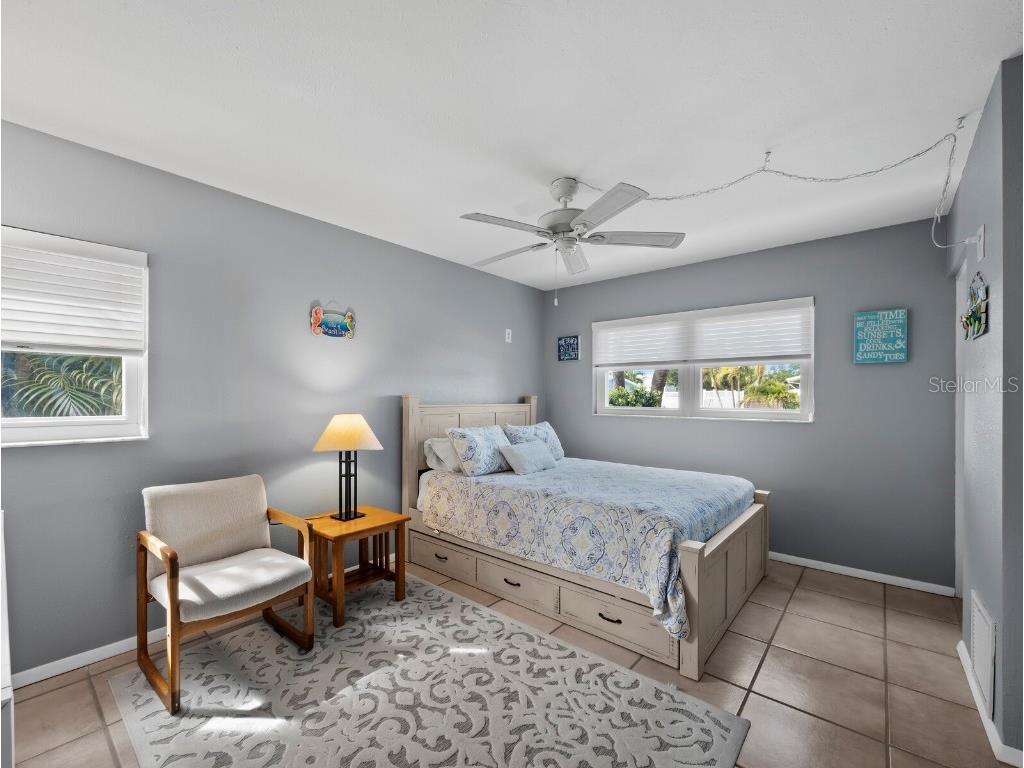 761 Tarawitt Drive Longboat Key FL 34228 - GULF OF MEXICO A4672164 image37