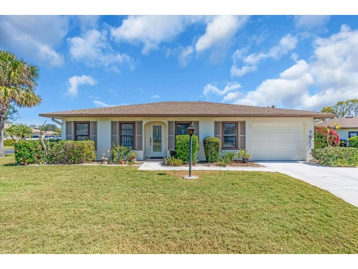 761 Vivienda South Court #14 Venice FL 34293 N6137662 image1