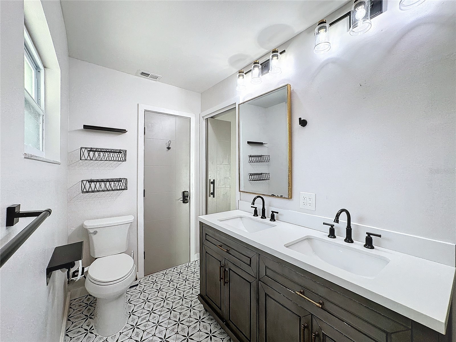 7610 117th Street Seminole FL 33772 TB8506065 image25