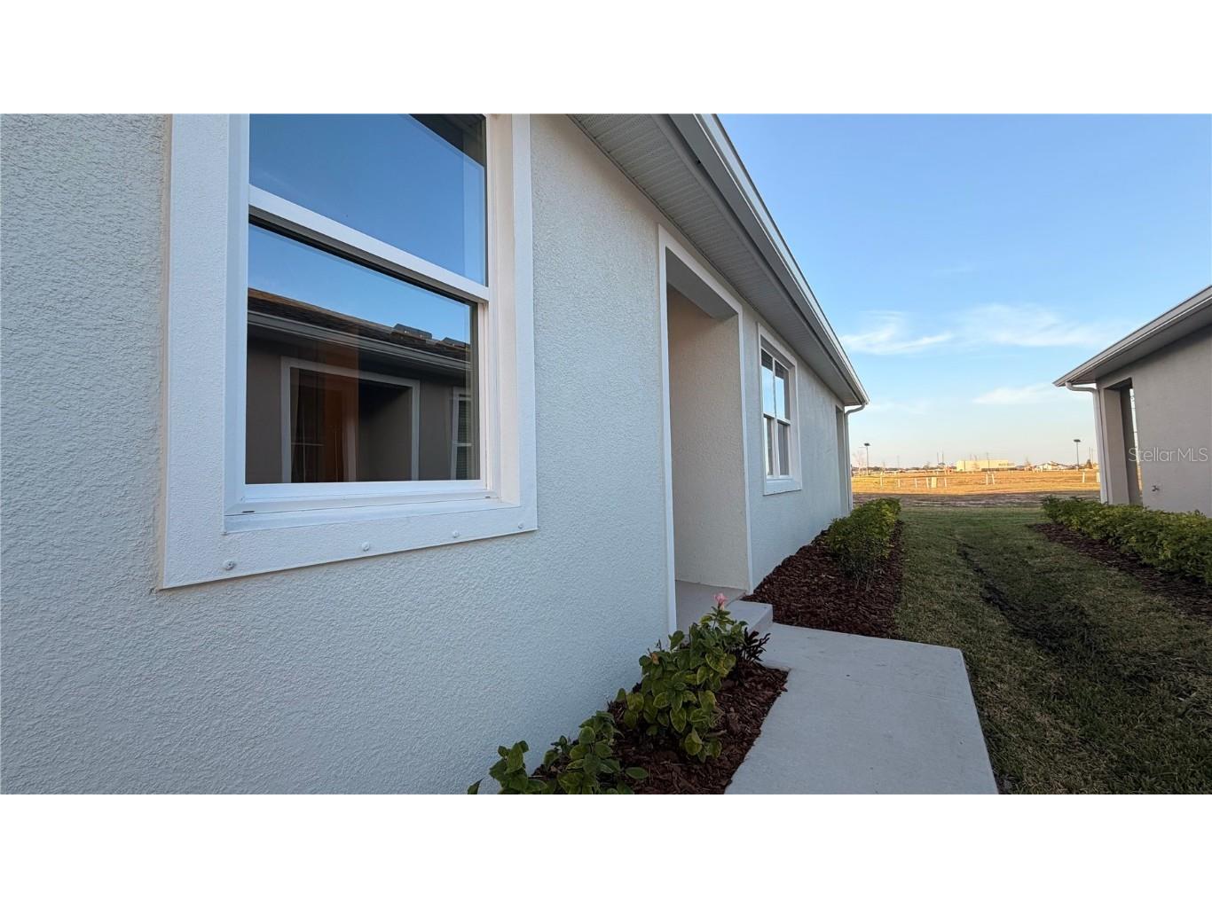 7610 Sea Oak Court Parrish FL 34219 - SEAIRE LAGOON G5105780 image2