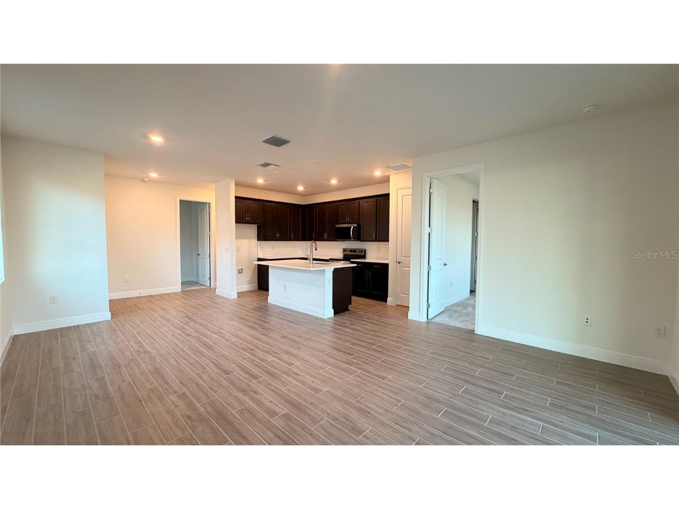 7610 Sea Oak Court Parrish FL 34219 - SEAIRE LAGOON G5105780 image4