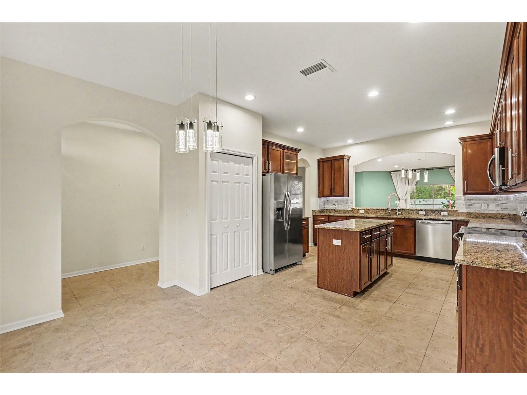 7610 Tangle Brook Boulevard Gibsonton FL 33534 TB8517450 image9