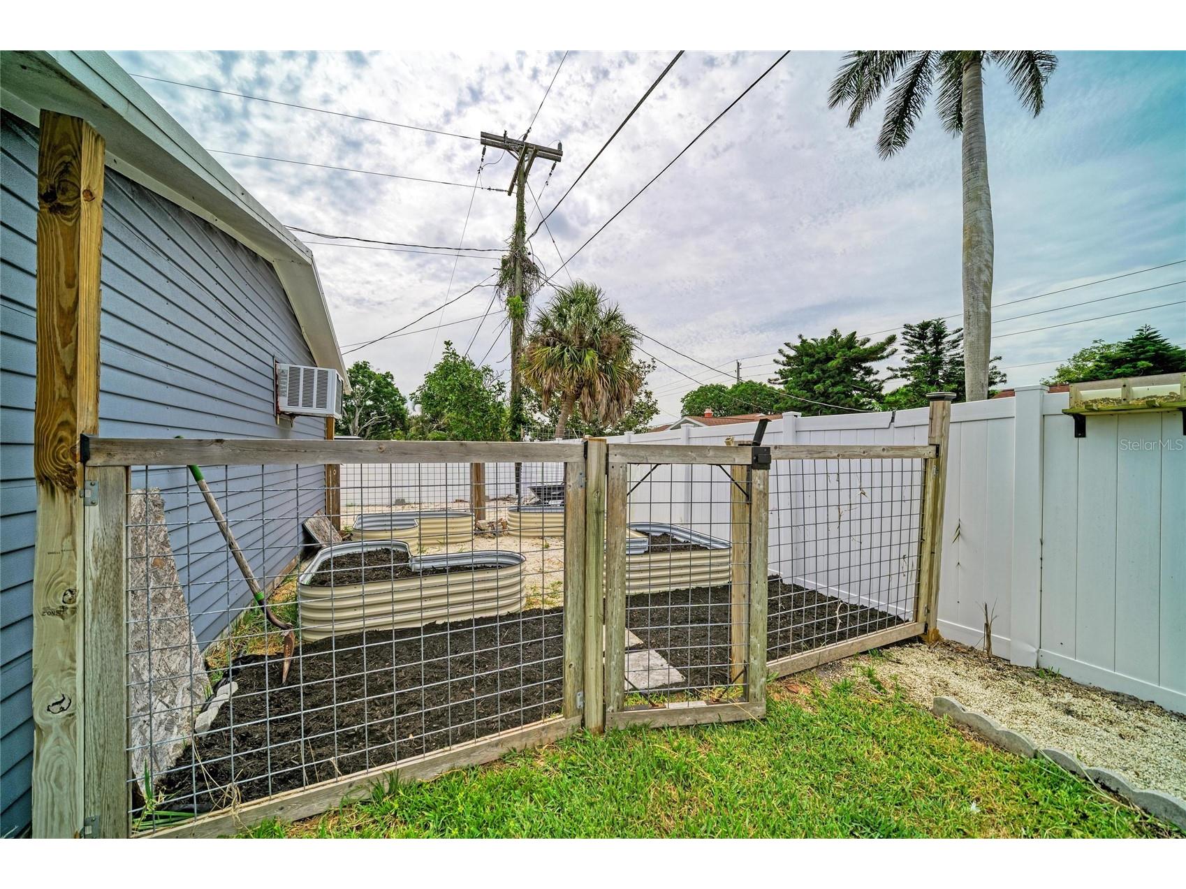 7611 18th Avenue NW Bradenton FL 34209 A4693359 image39