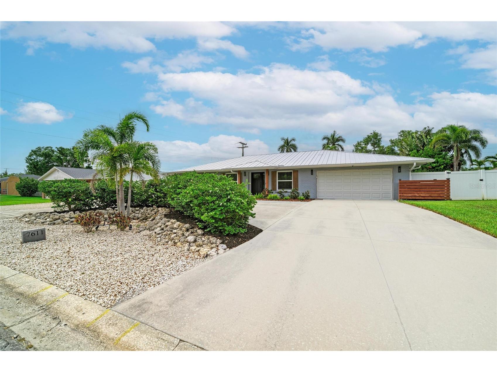 7611 18th Avenue NW Bradenton FL 34209 A4693359 image48
