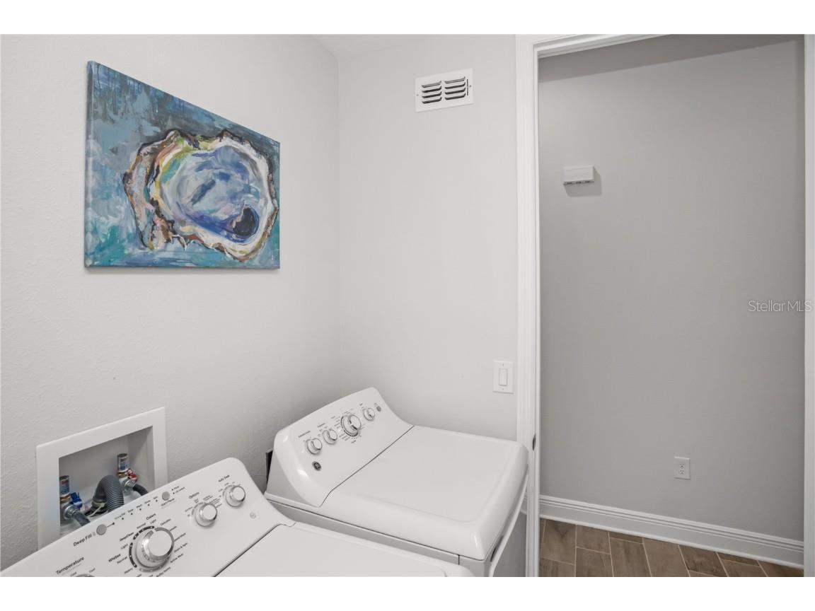 7611 34th Ave W #302 Bradenton FL 34209 A4663675 image11