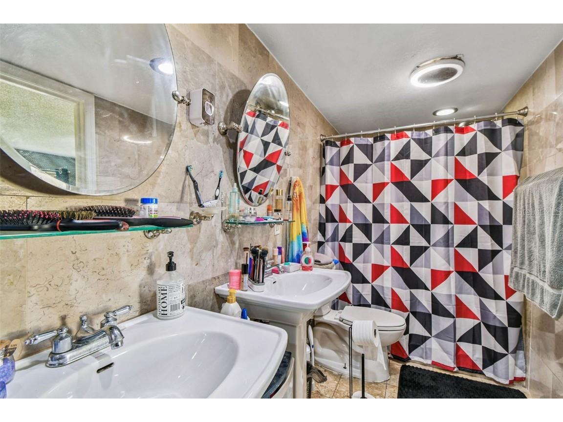 7611 La Mesita Court #7611 Tampa FL 33615 TB8419379 image8