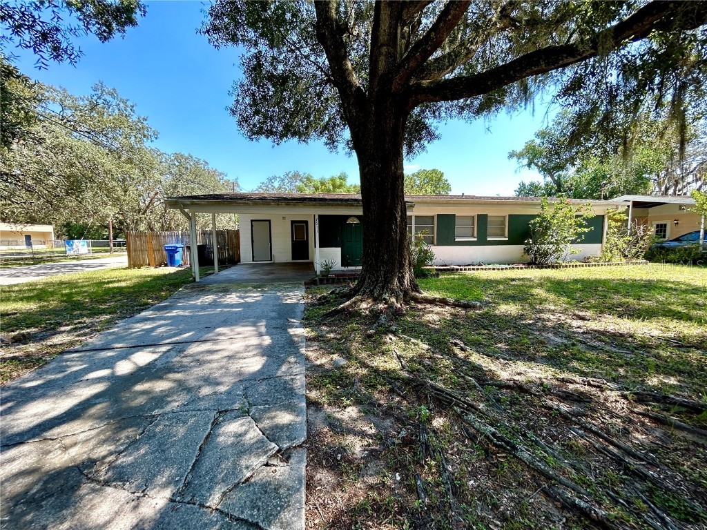 7611 Pine Hill Drive Tampa FL 33617 T3474960 image1