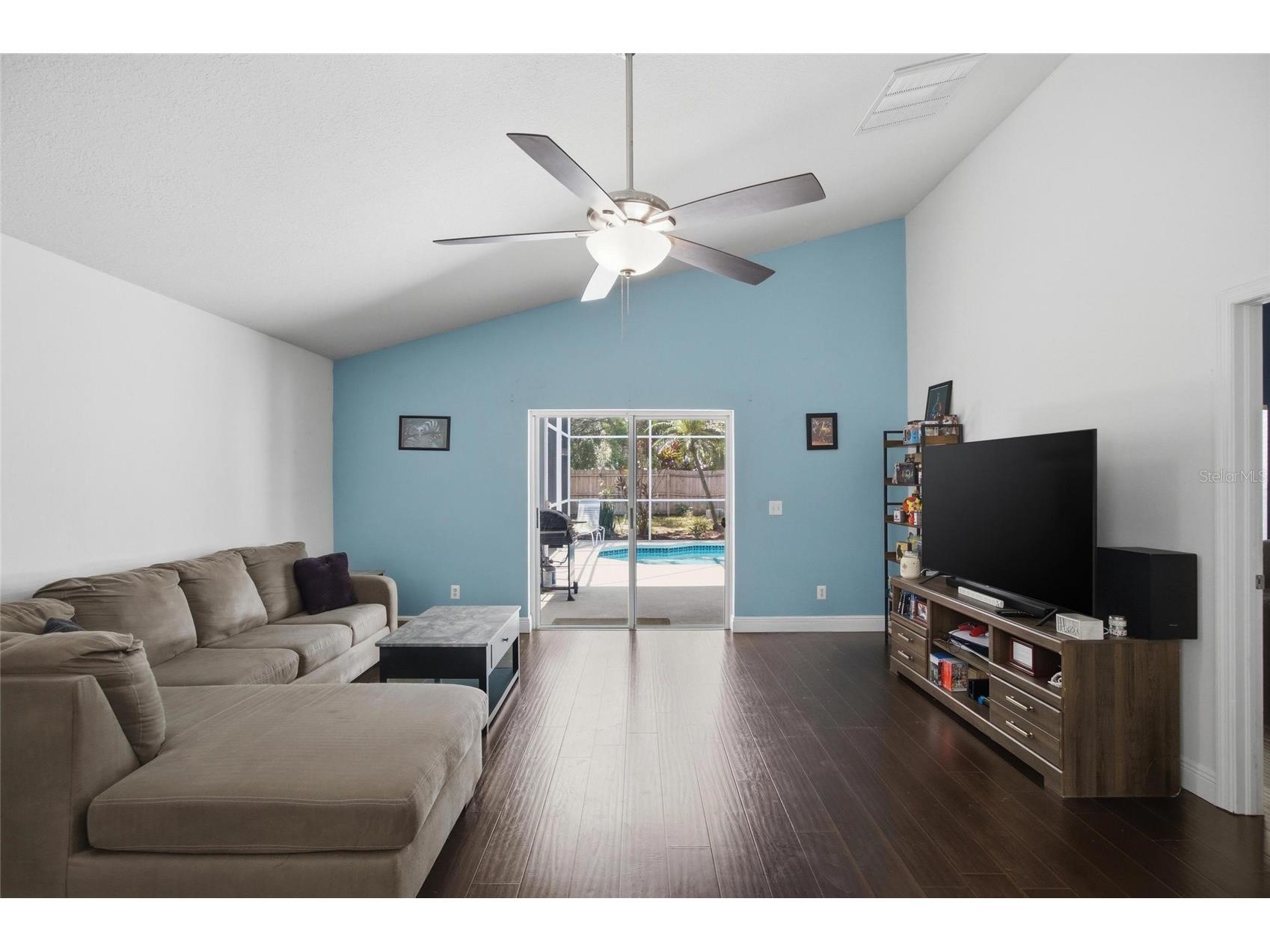 7611 Wiltshire Park Place Apollo Beach FL 33572 TB8512456 image8