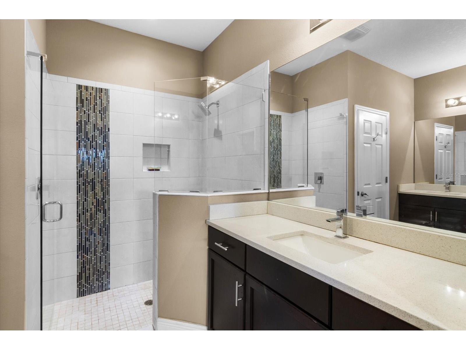 7612 Alumni Trail Sarasota FL 34243 A4681135 image16