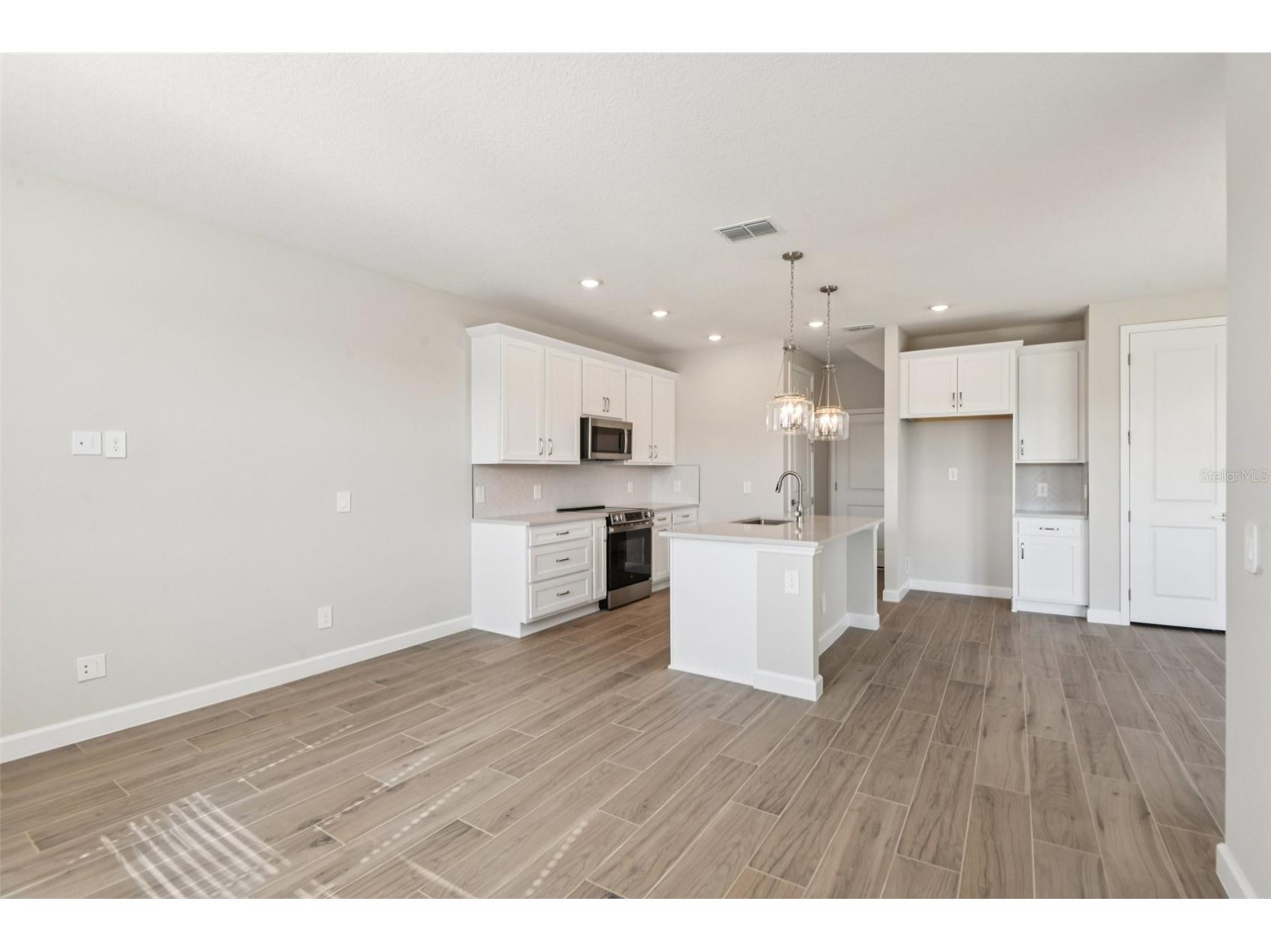 7612 Deer Valley Circle #70 Tampa FL 33635 TB8461096 image13