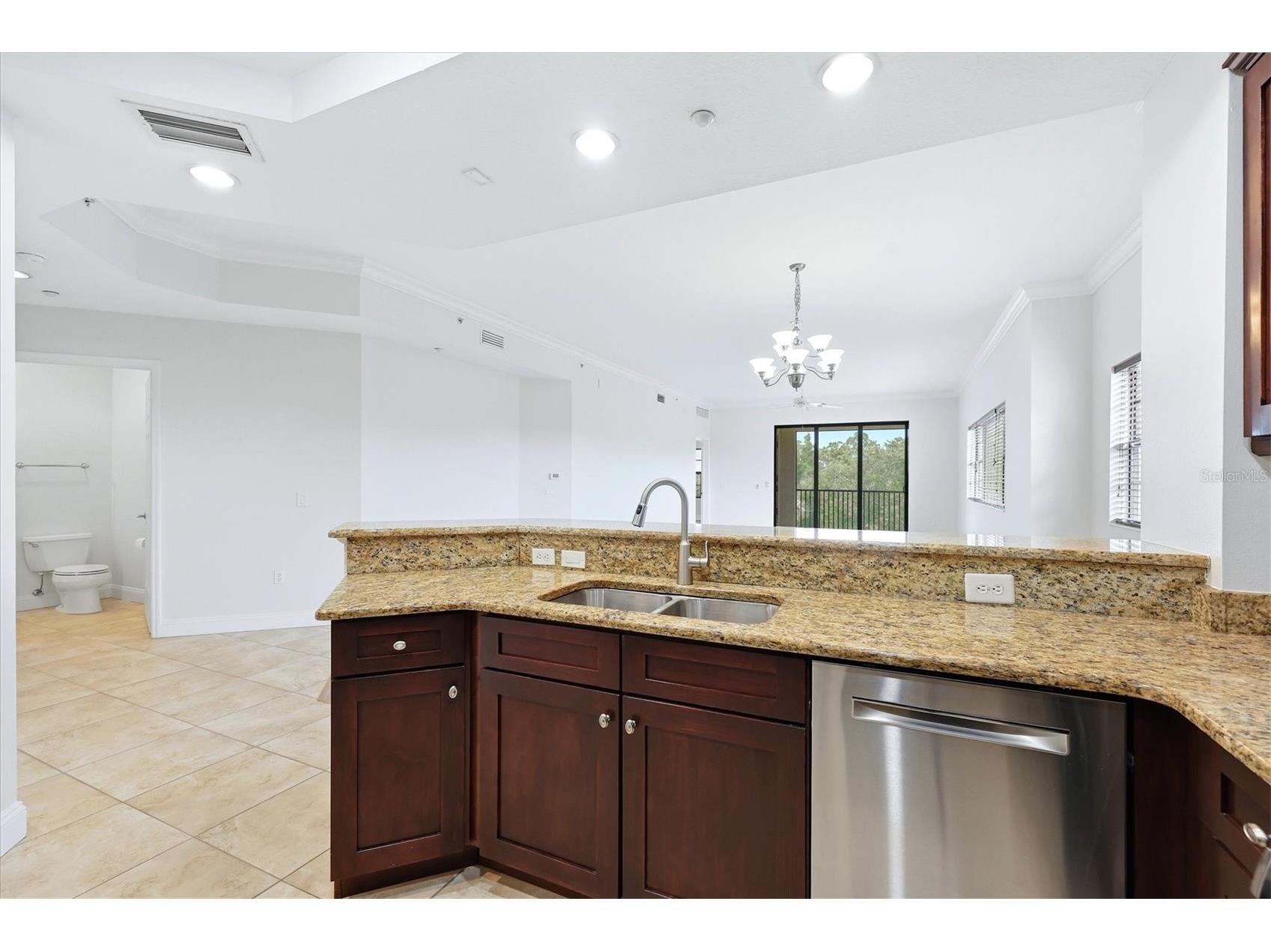 7612 Lake Vista Court #308 Lakewood Ranch FL 34202 A4692172 image11