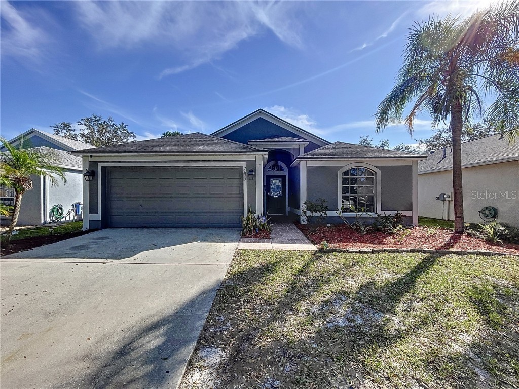 7613 Hampshire Garden Place Apollo Beach FL 33572 TB8305811 image1