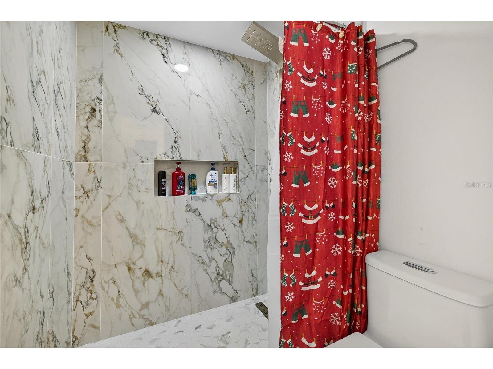7613 Rustic Dr Tampa FL 33634 TB8480992 image18