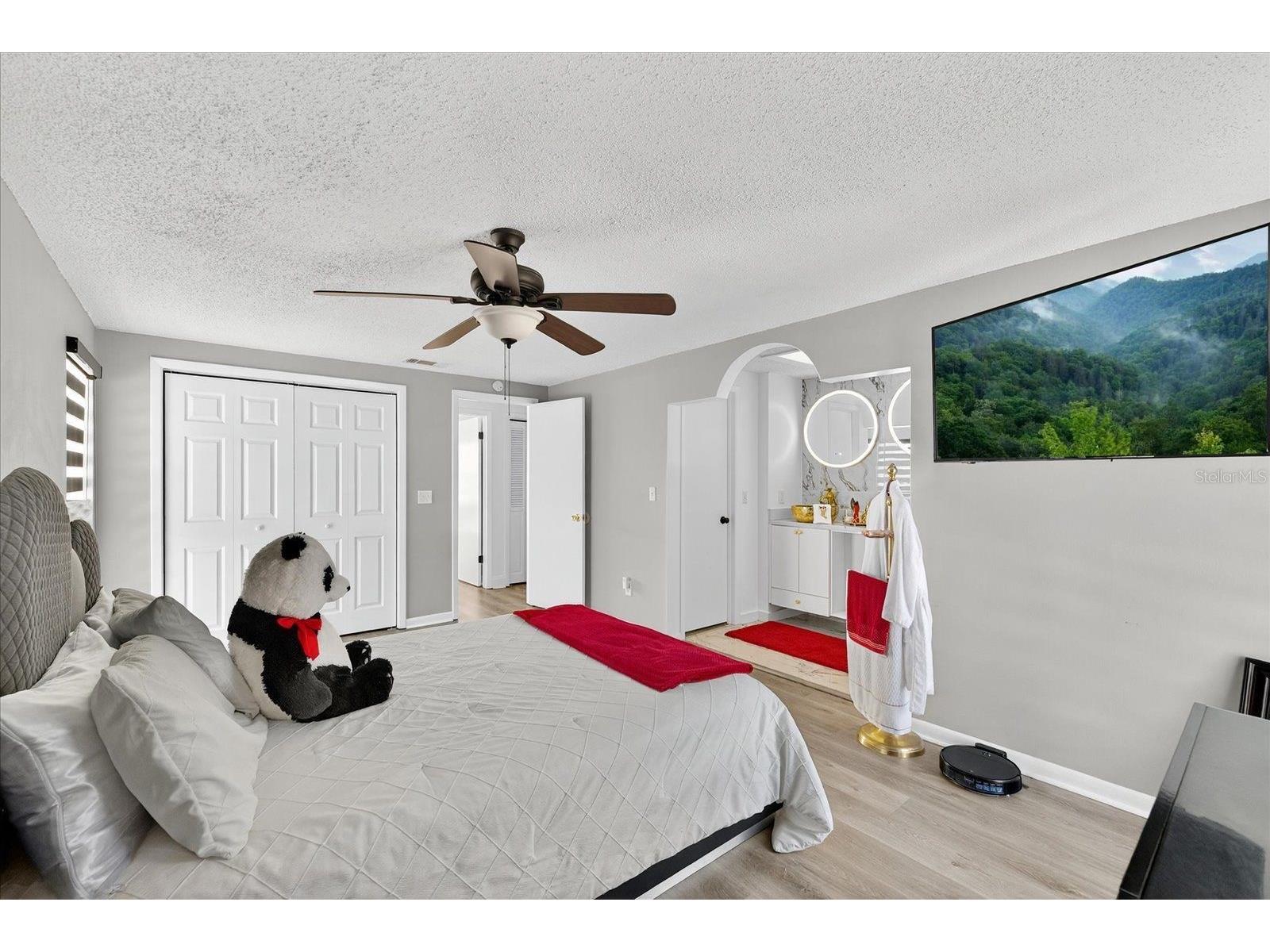 7613 Rustic Dr Tampa FL 33634 TB8480992 image24