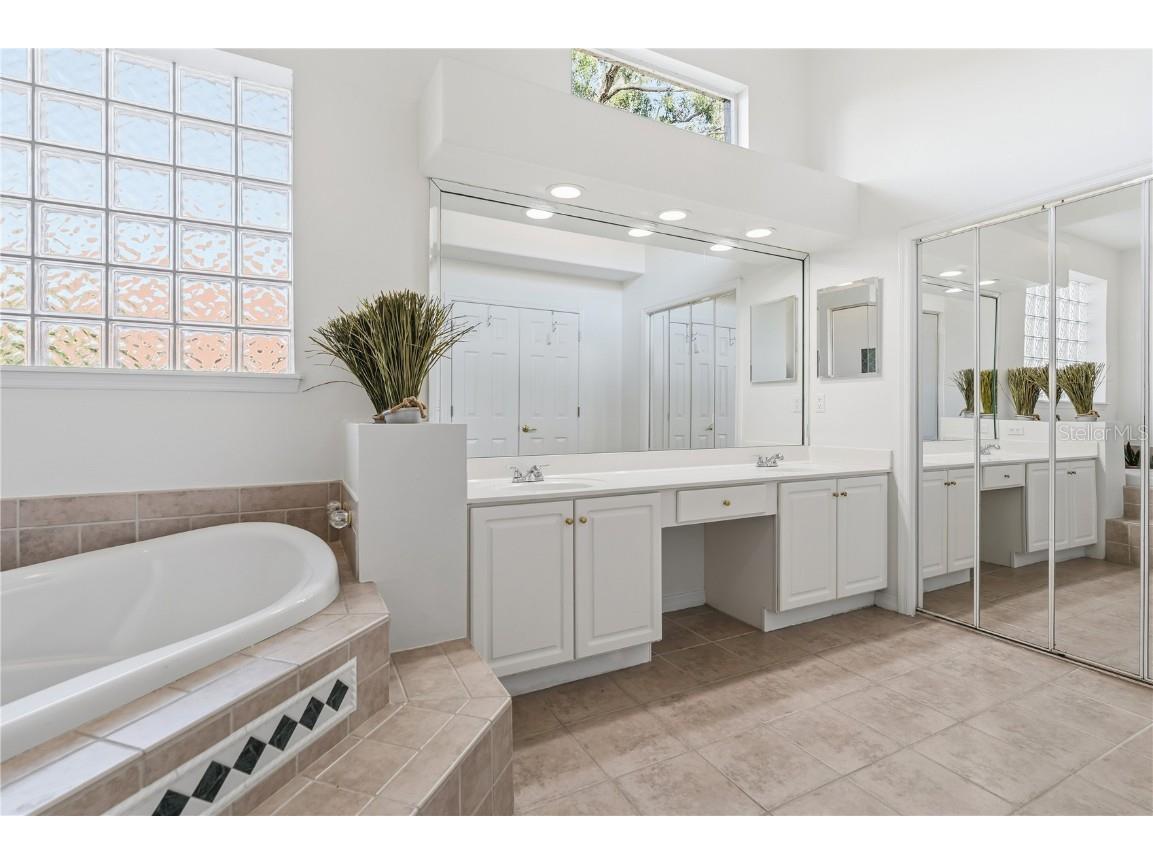 7613 Torino Court Orlando FL 32835 O6342911 image23