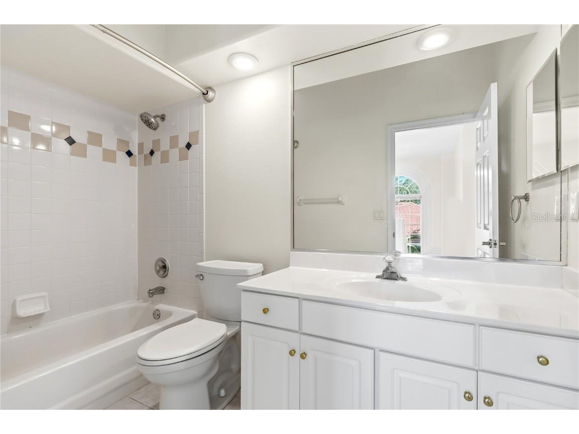 7613 Torino Court Orlando FL 32835 O6342911 image28