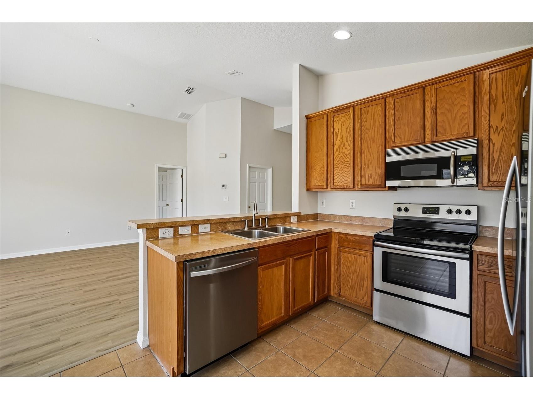 7613 Wood Violet Drive Gibsonton FL 33534 TB8501751 image17