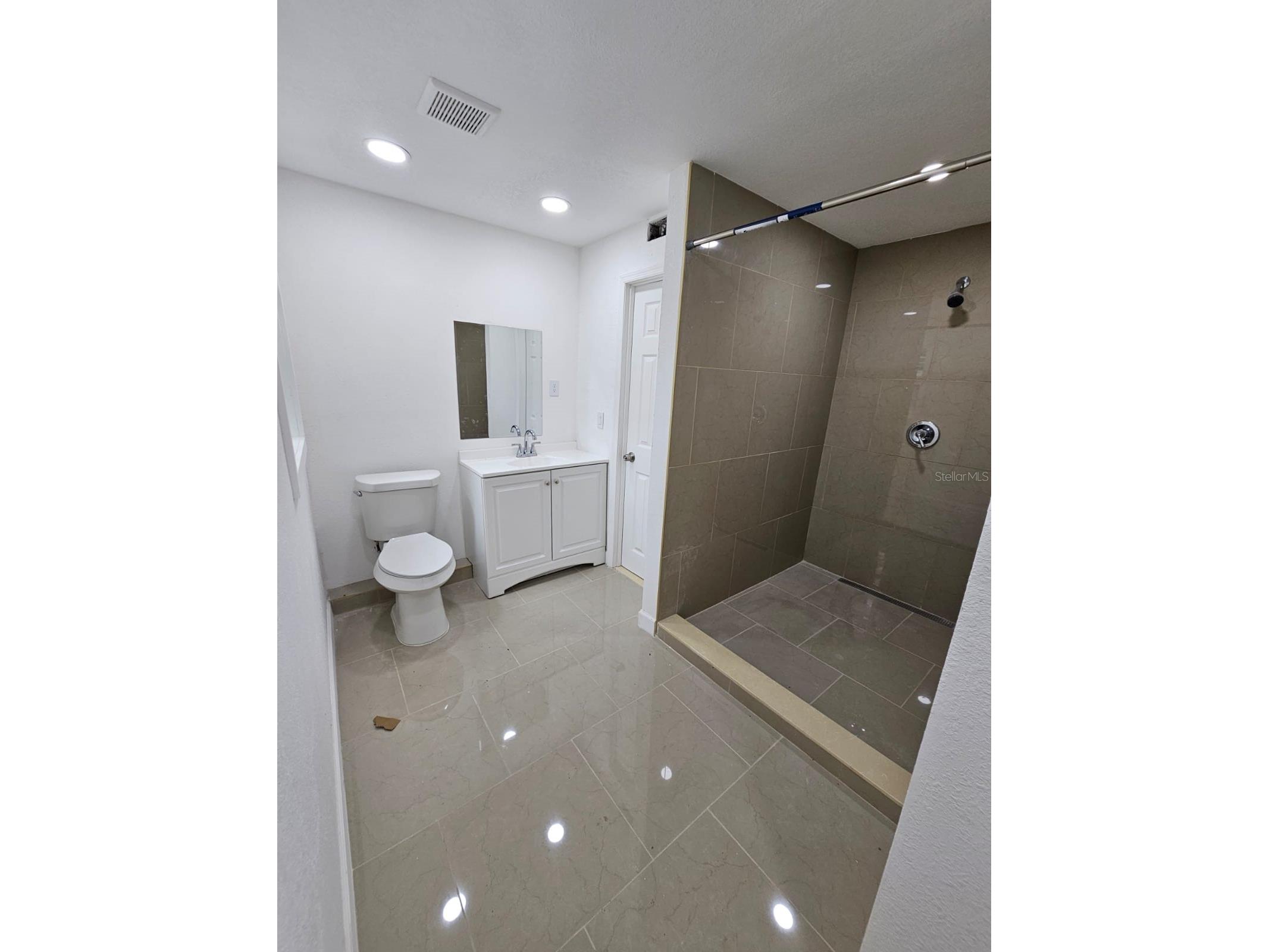 7614 Bell Boulevard Orlando FL 32810 O6378773 image11