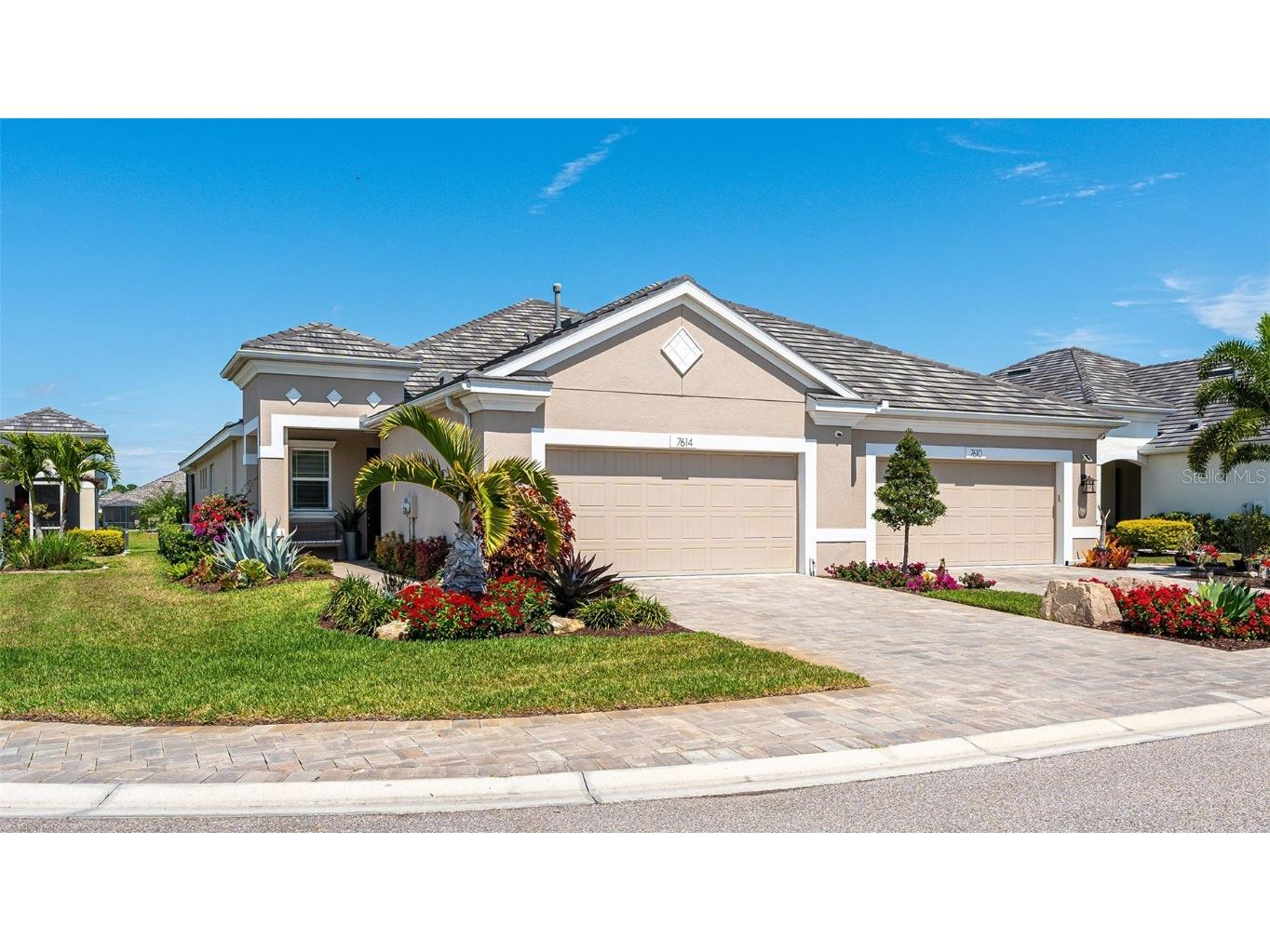 7614 Campus Cove Sarasota FL 34243 A4611385 image1