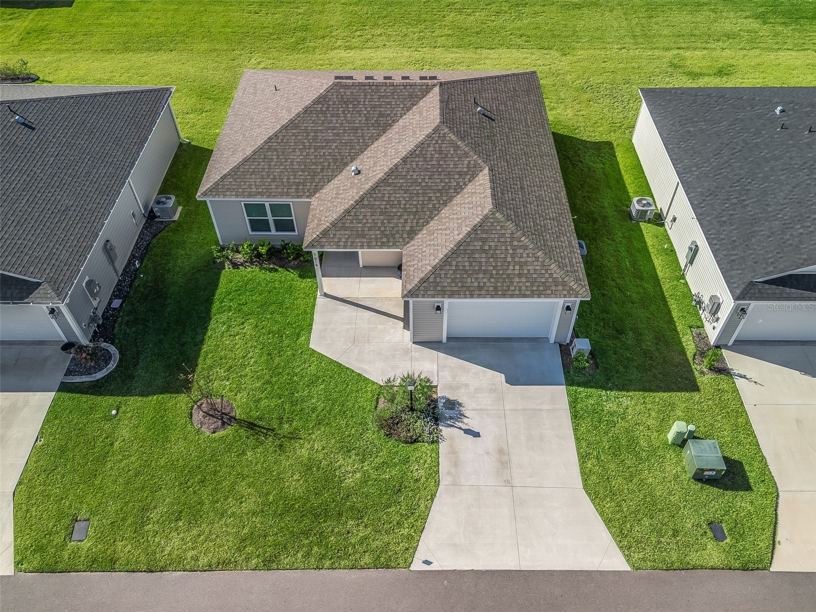 7614 Daniel Hearns Way The Villages FL 34762 G5106518 image1