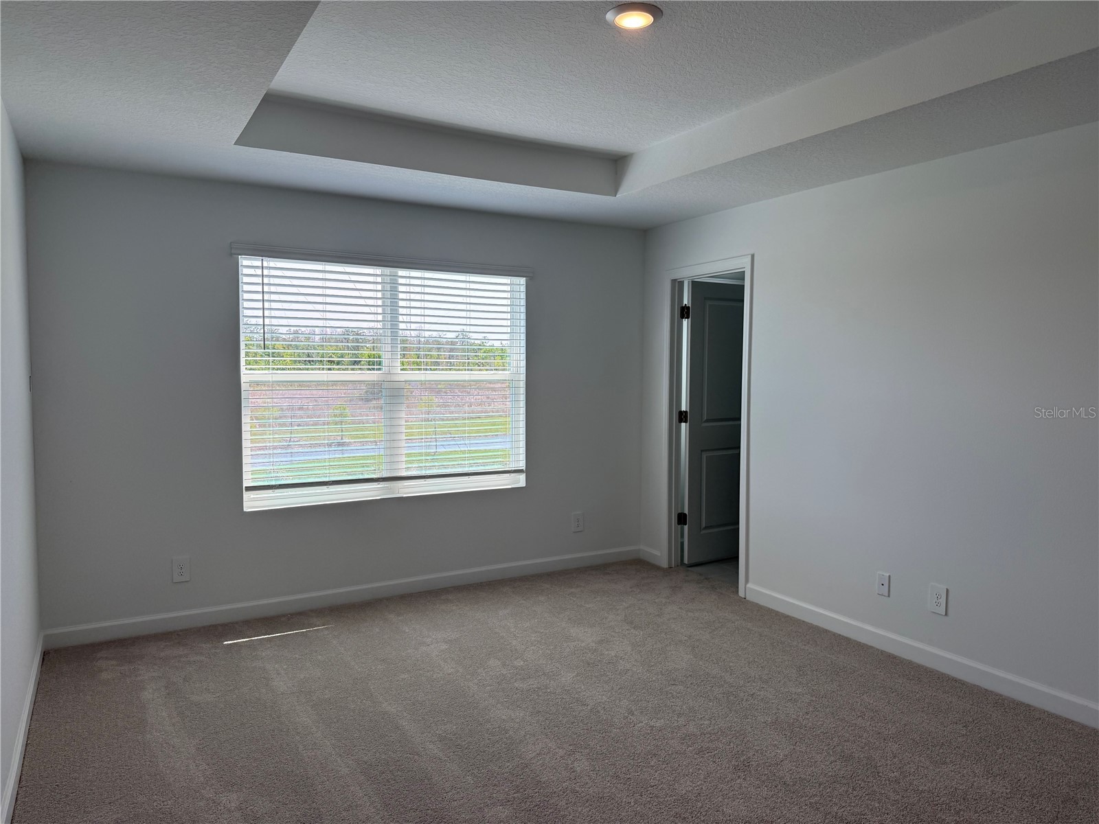 7614 Deer Valley Circle Tampa FL 33635 TB8486637 image12