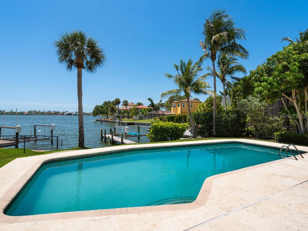7614 Peninsular Drive Sarasota FL 34231 - LITTLE SARASOTA BAY A4653525 image36