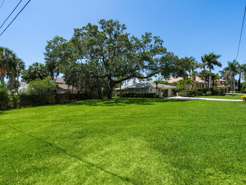 7614 Peninsular Drive Sarasota FL 34231 - LITTLE SARASOTA BAY A4653525 image43