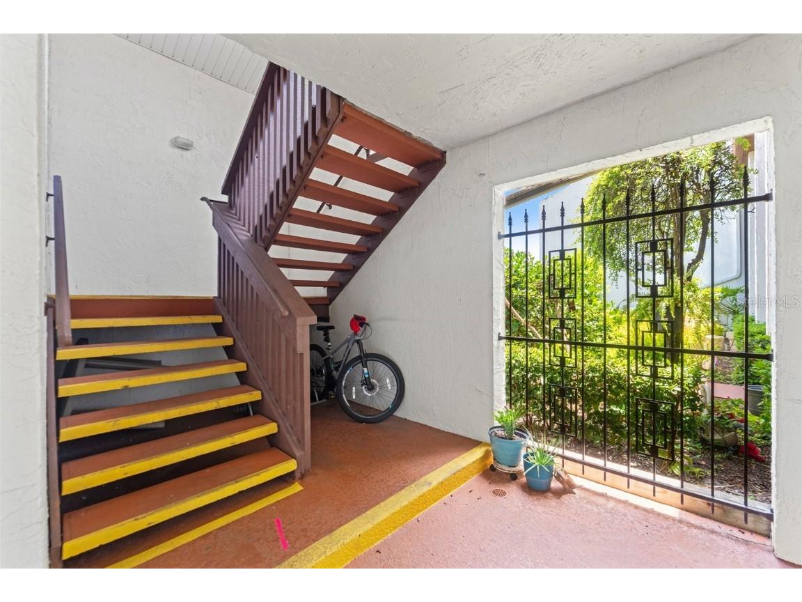 7614 Radcliffe Circle #202B Port Richey FL 34668 TB8398874 image27