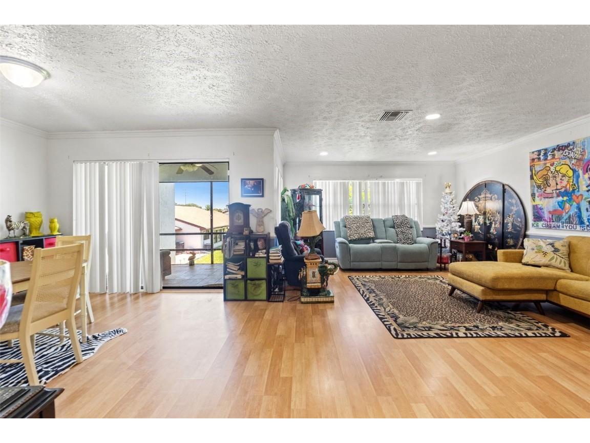 7614 Radcliffe Circle #202B Port Richey FL 34668 TB8398874 image4