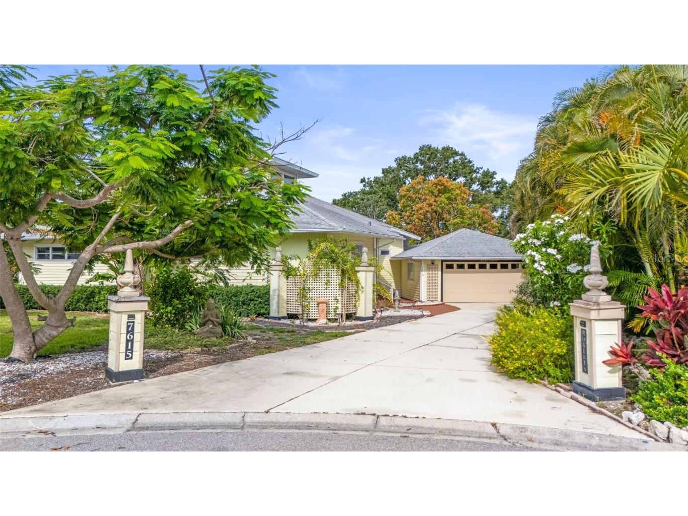 7615 4th Avenue Drive NW Bradenton FL 34209 - SPRING LAKES A4656755 image1