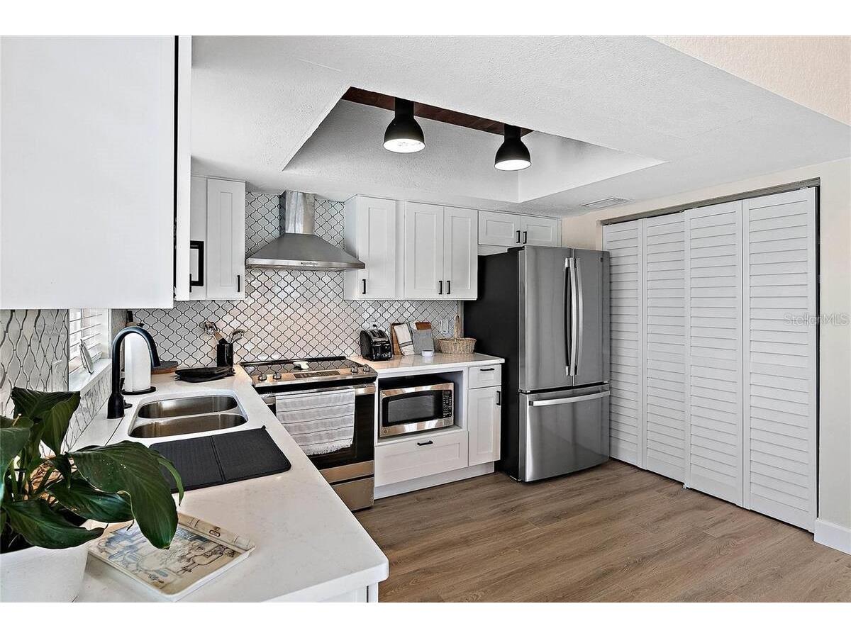 7615 Coquina Way Saint Pete Beach FL 33706 TB8493109 image11