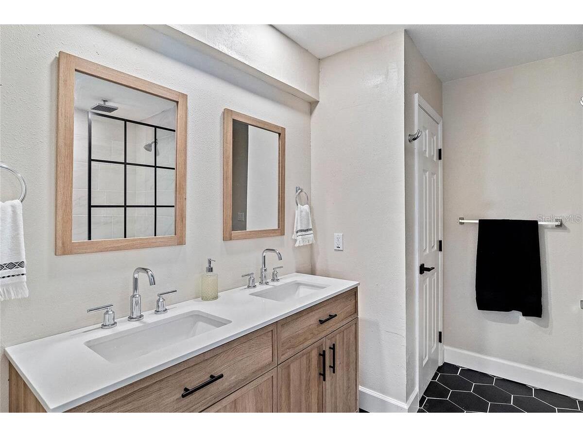 7615 Coquina Way Saint Pete Beach FL 33706 TB8493109 image19