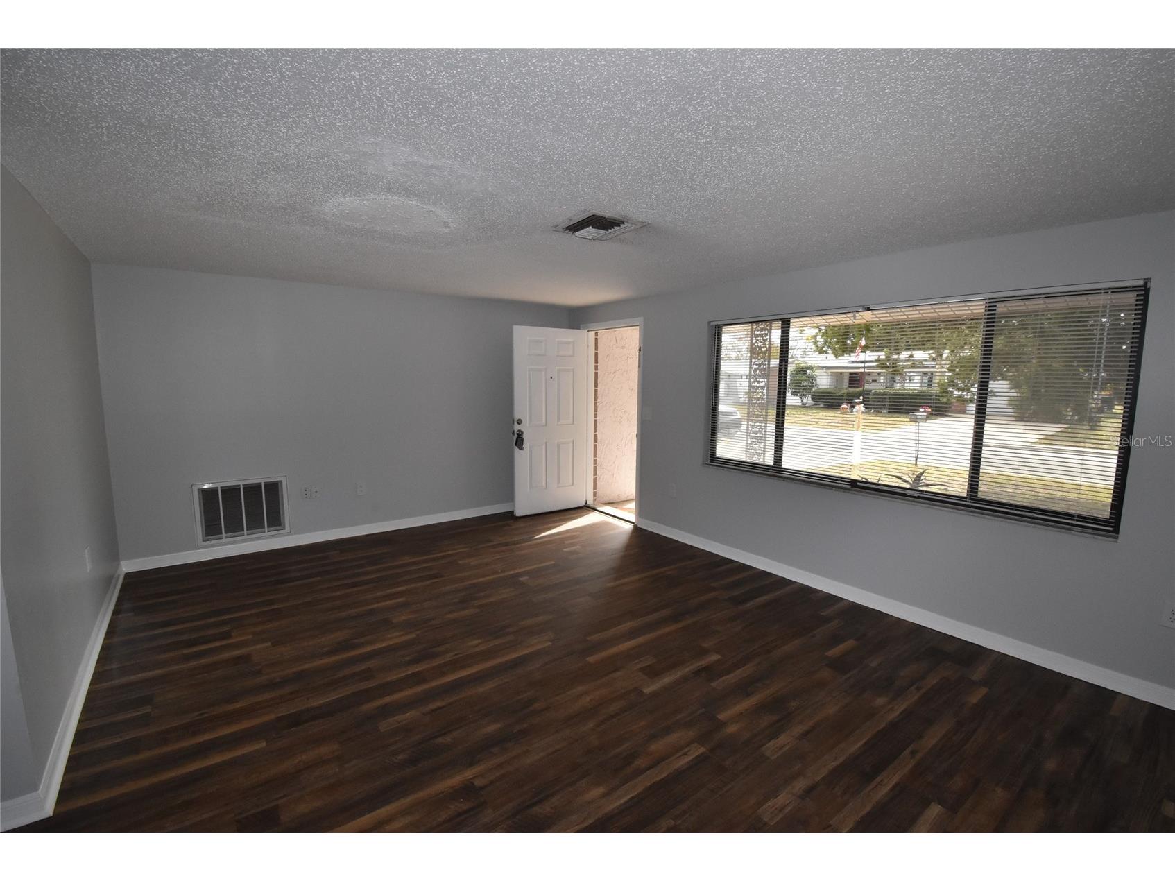 7615 Karen Drive Port Richey FL 34668 C7520142 image4