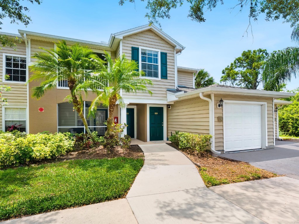 7615 River Oak Run #202 Lakewood Ranch FL 34202 A4572359 image1