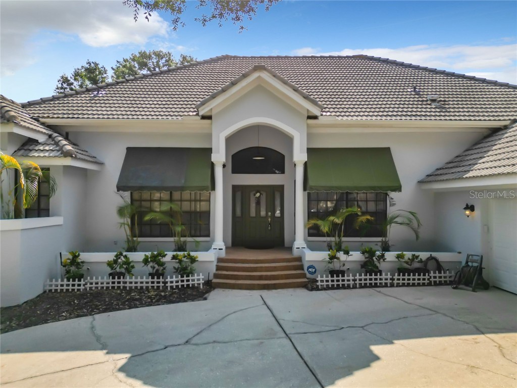 7616 Apple Tree Cir Orlando FL 32819 S5085009 image1