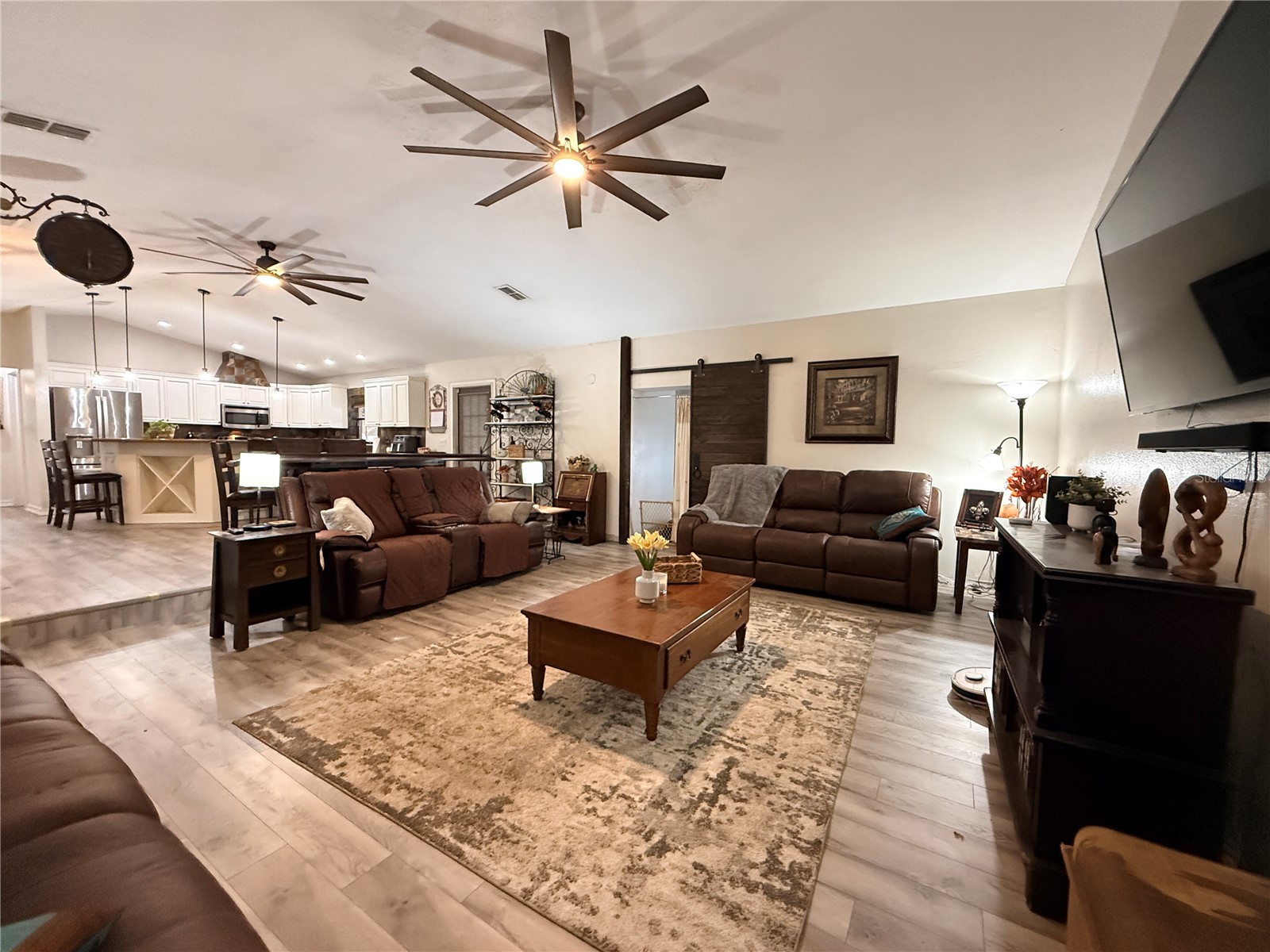 7616 Laurel Oak Court Port Richey FL 34668 TB8525472 image10