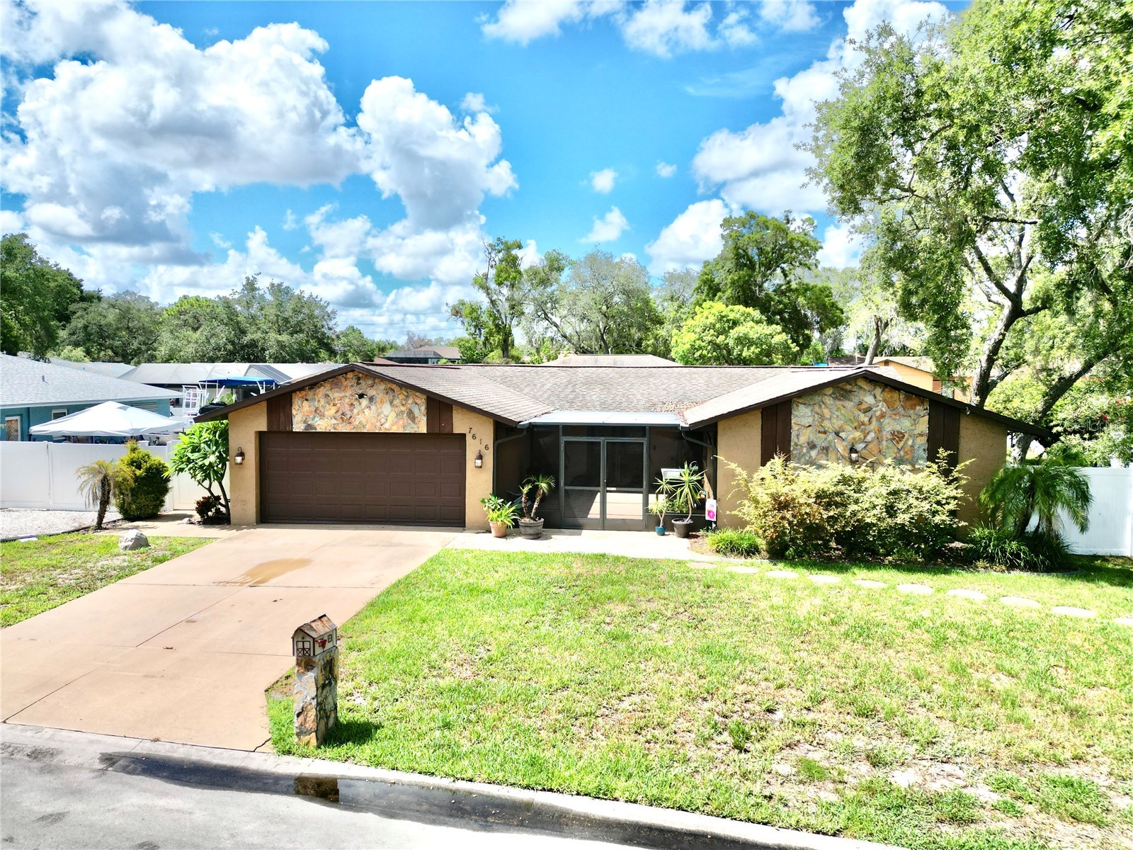7616 Laurel Oak Court Port Richey FL 34668 TB8525472 image2