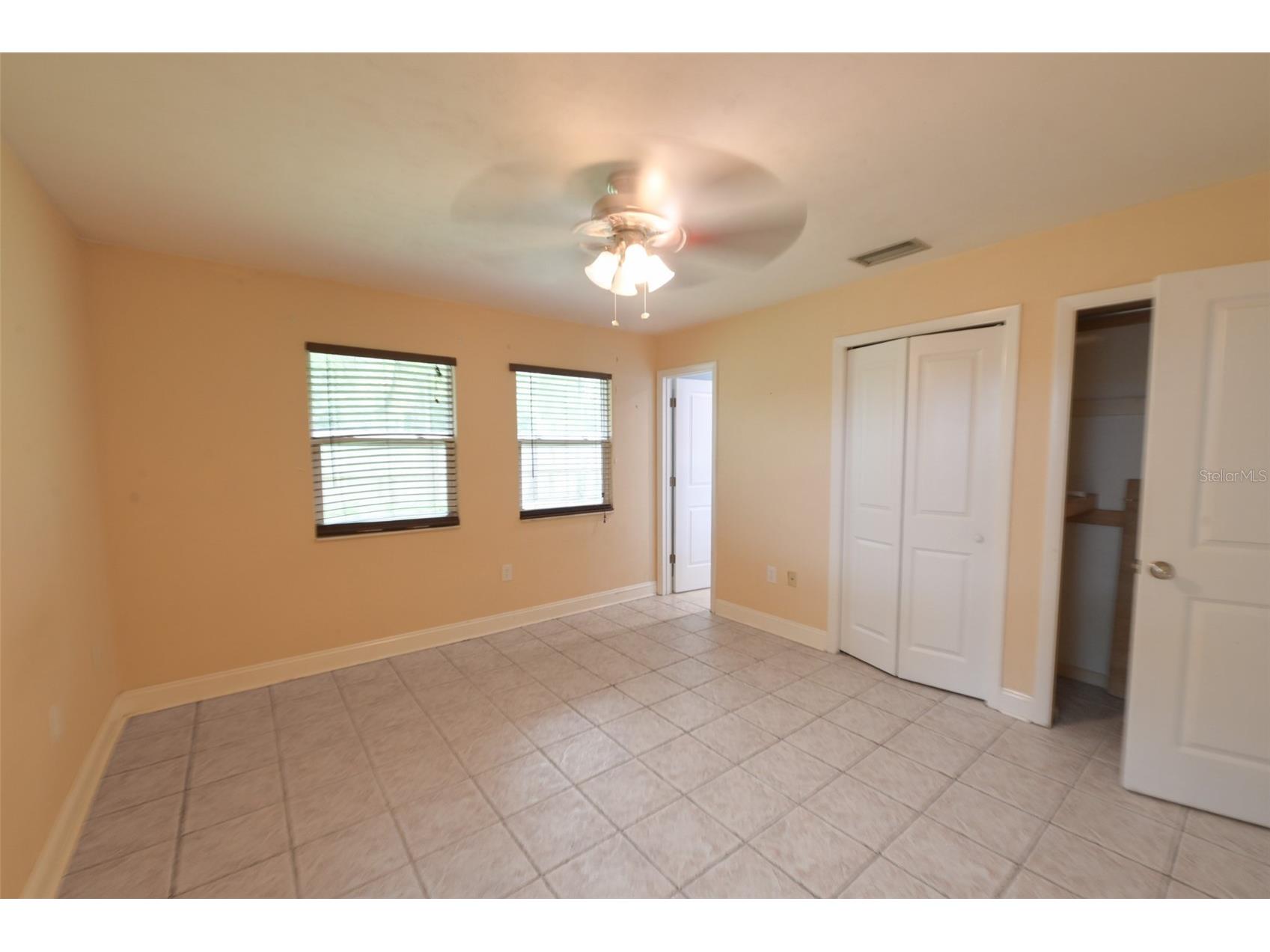 7616 SW 10th Avenue Gainesville FL 32607 GC541333 image16
