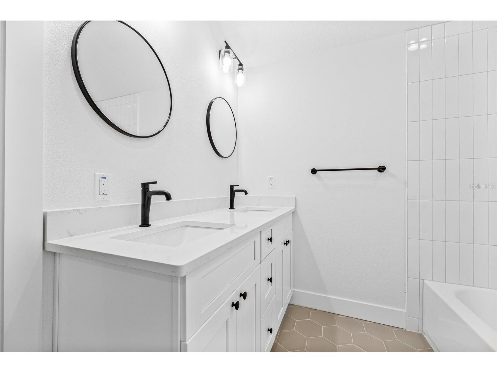 7617 Alvina Street Tampa FL 33625 TB8506849 image32