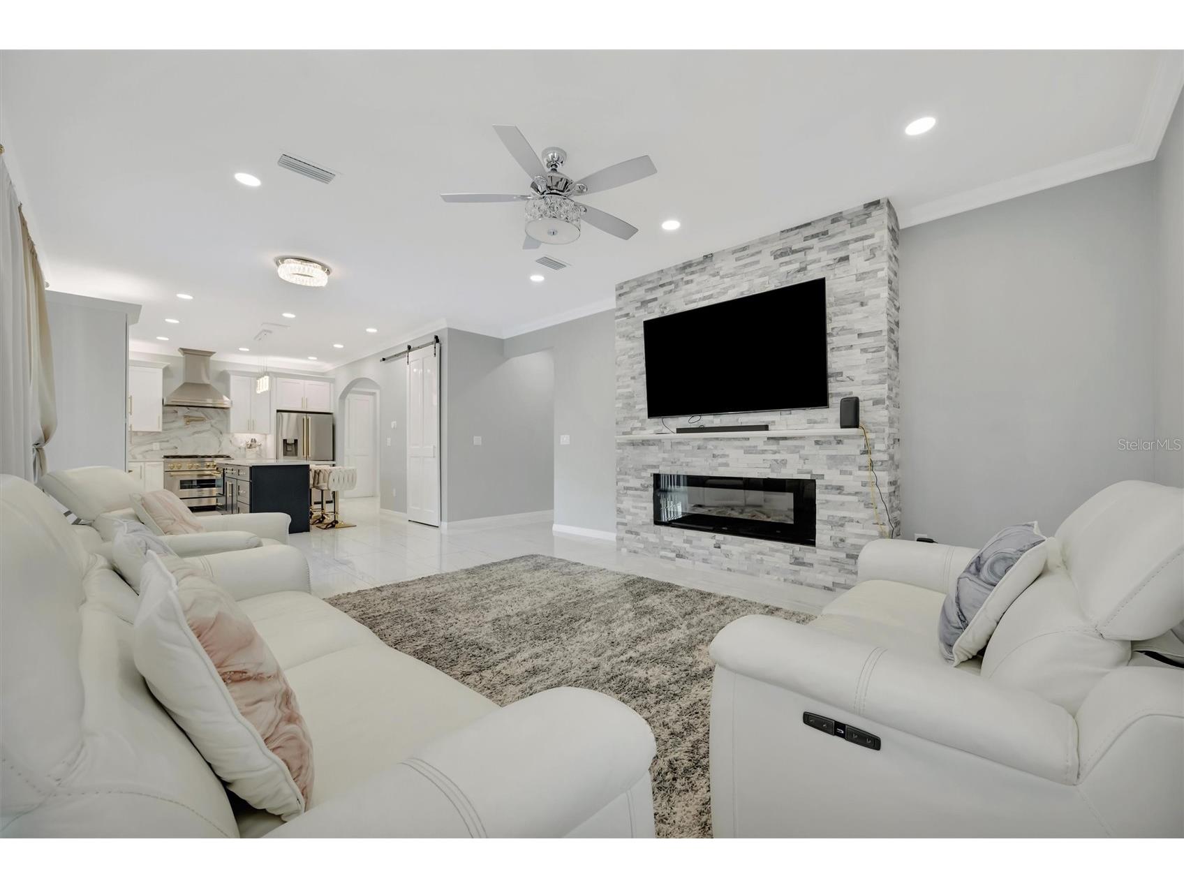 7618 16th Court Sarasota FL 34243 A4679228 image18