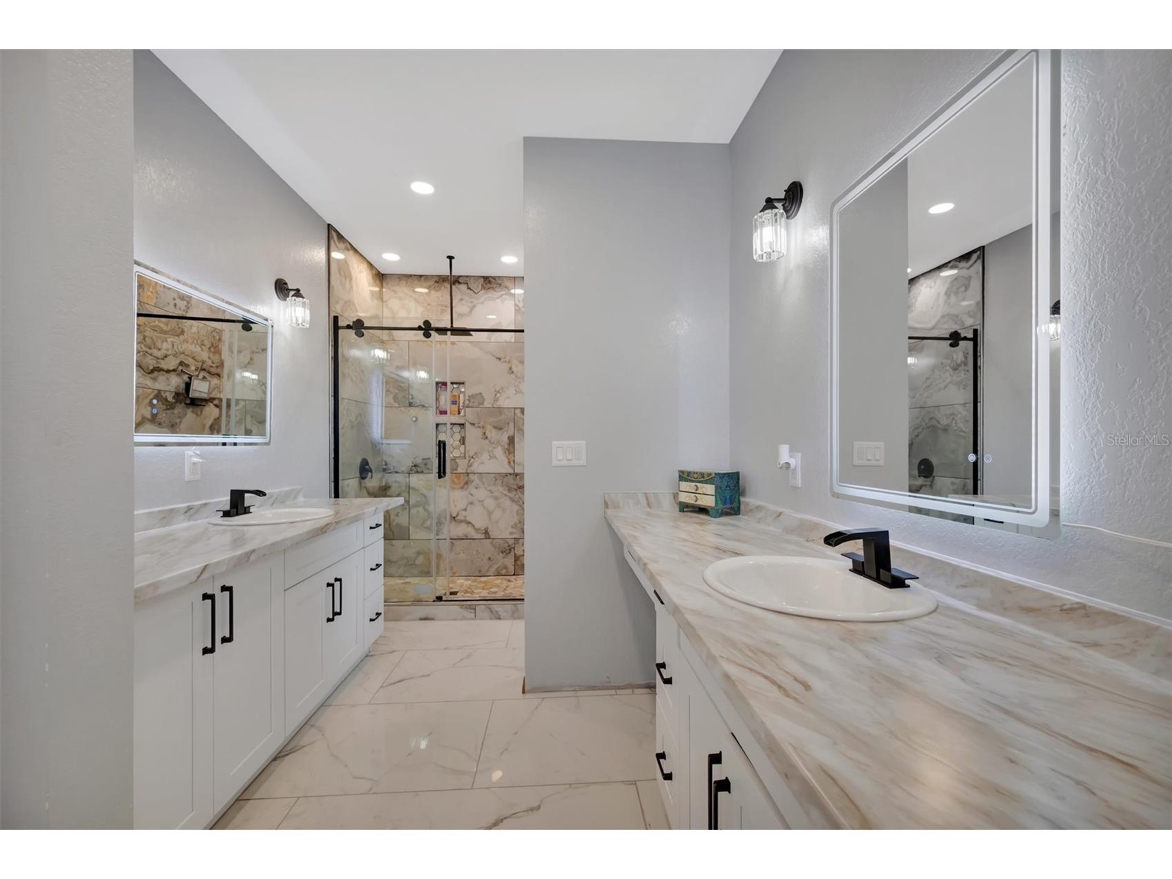 7618 16th Court Sarasota FL 34243 A4679228 image30