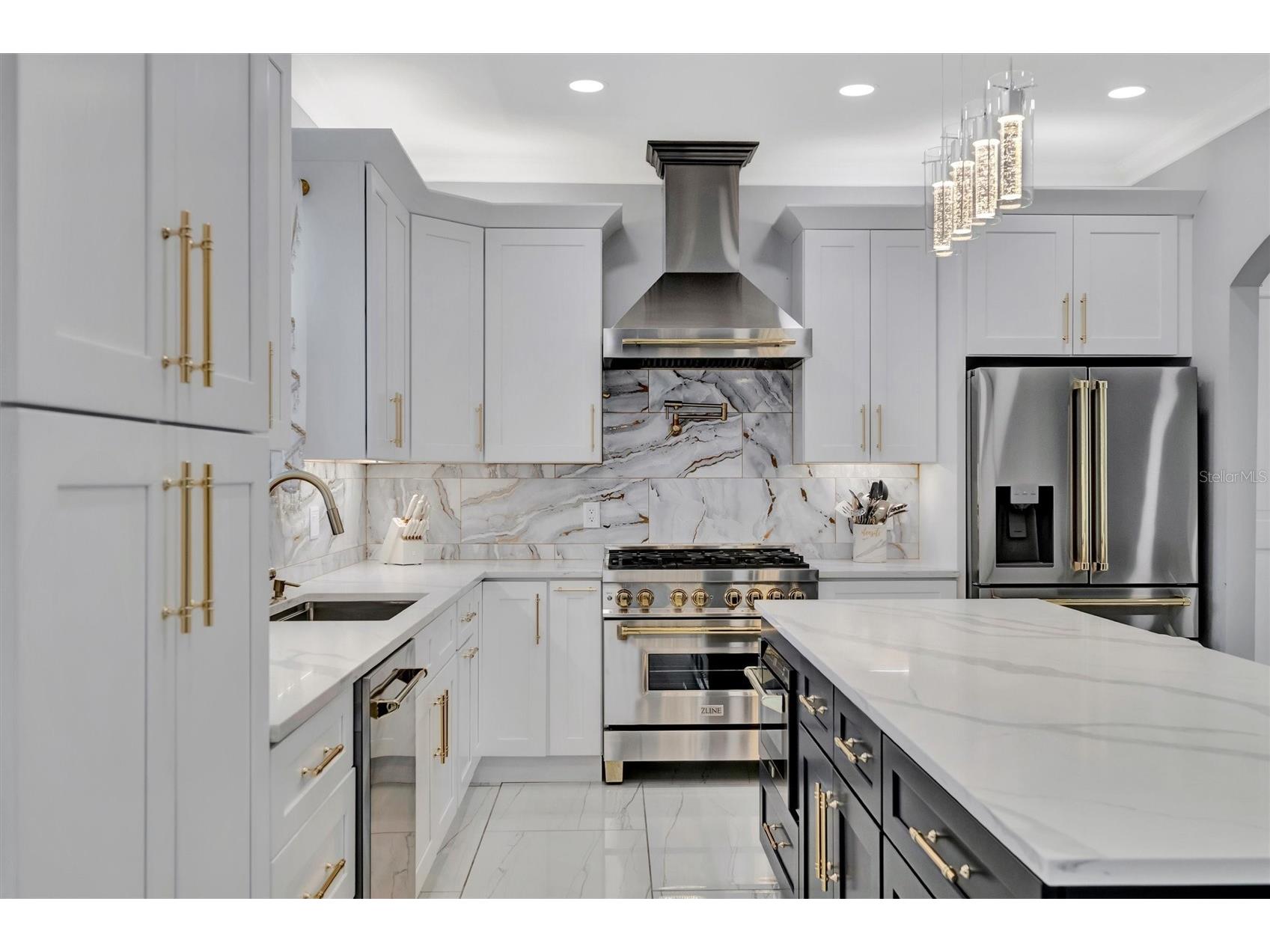 7618 16th Court Sarasota FL 34243 A4679228 image9